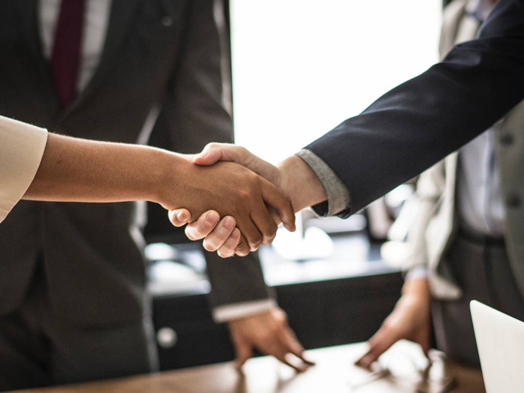 The Art of Inviting and Hosting Visitors